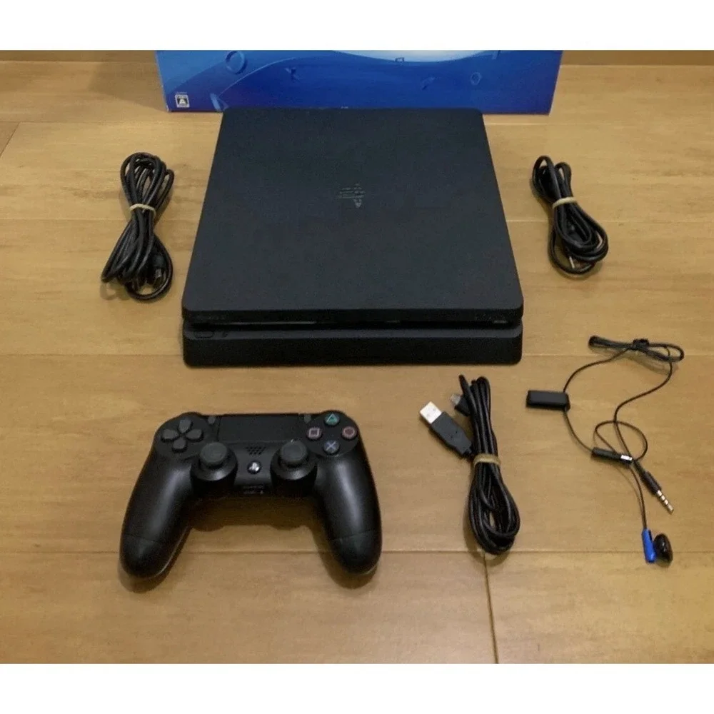 Sony PlayStation 4 SLIM Black Console With RARE FORTNITE PS4 Bundle Controller